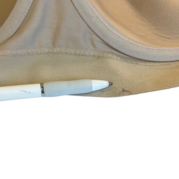 Bali One Smooth U Bounce Control Underwire Bra - Picture 9 of 13